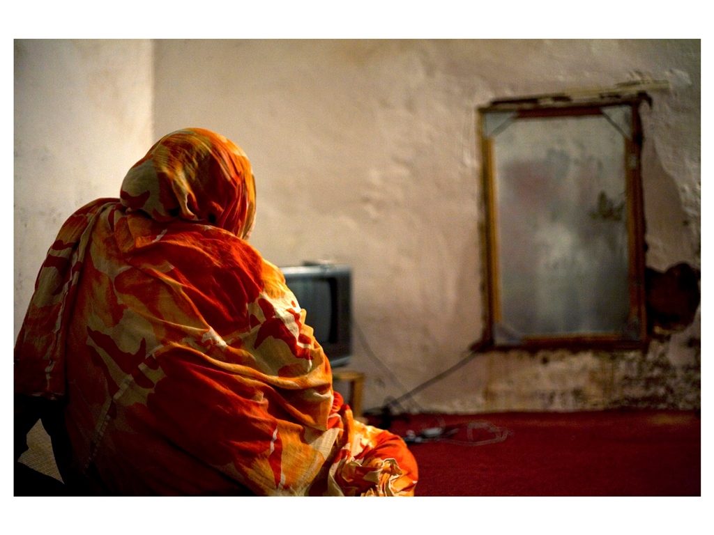 PREMIO LOCAL-A ESPALDAS DEL MUNDO 3